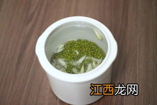隔水炖绿豆需要多久