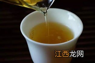 泡茶上面有泡沫怎么回事