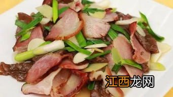 炒腊肉之前要煮多久