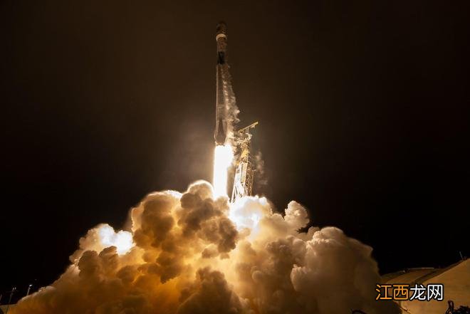 SpaceX迄今最活跃一年：61次发射，成功率100%