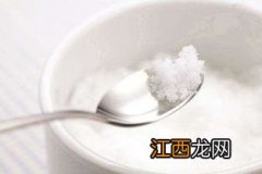 早餐前喝淡盐水好吗-淡盐水怎么做放多少盐