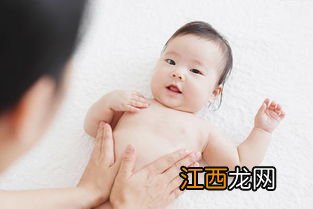 新生儿肚子胀气会频繁吃奶吗-宝宝肚子胀会有什么反应