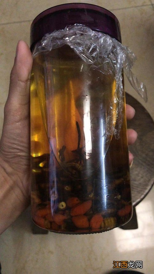 虫草泡水一次几根-虫草泡水可以用保温杯吗