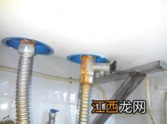 热水器进水的地方漏水怎么办-热水器进水管漏水可以修吗