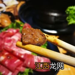 腌好的黑椒牛肉炒什么会好吃