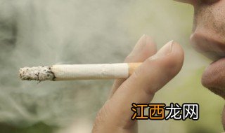 女学生吸烟怎么办 女生在学校犯烟瘾怎么办