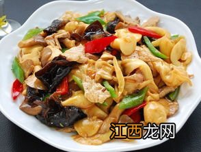 菇类和什么炒