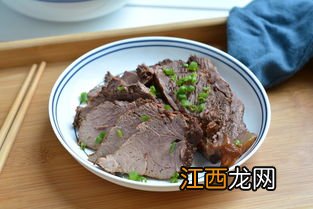 凉拌卤牛肉放什么调料