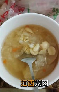 梨百合莲子冰糖怎么做好吃