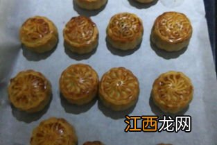 广式月饼要烤多久