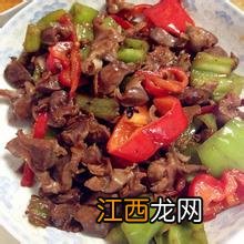 辣椒炒鸡胗 先放什么