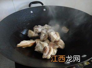 老公鸡怎么炖山药