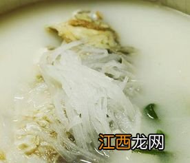 鲫鱼用什么材料煲汤