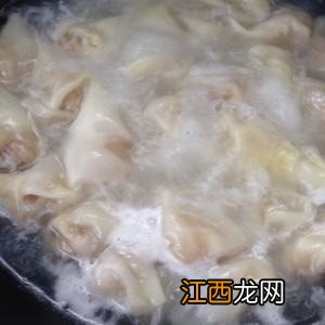 冰冻混沌煮多久