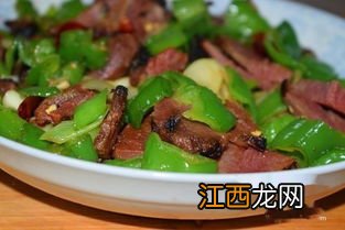 腊肉排骨怎么炒好吃吗