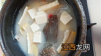 鱼头豆腐玉米汤煲多久