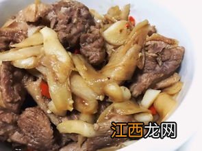 鸭子和什么炒好吃 》