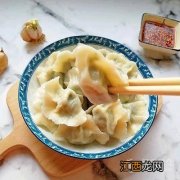 韭黄大肉馅饺子怎么做