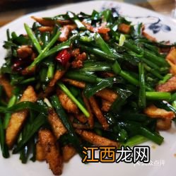 韭菜辣椒怎么炒好吃吗