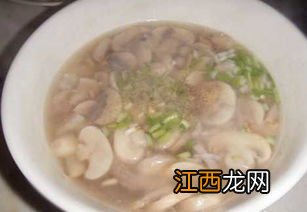 蘑菇肉片汤煮多久