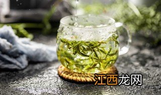 给茶花浇水能加点食用醋吗 白醋可以加茶叶水浇花吗