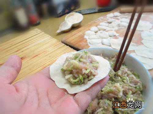 饺子馅怎么拌馅