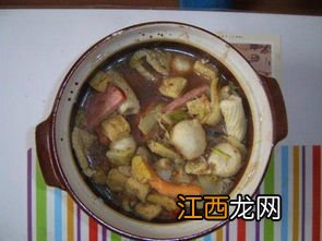 清炖鸡腿汤放什么调料