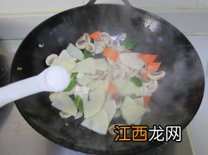 白色蘑菇要煮多久