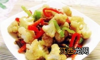 花菜炒肉先放什么