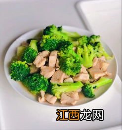 鸡胸肉配西兰花怎么做好吃