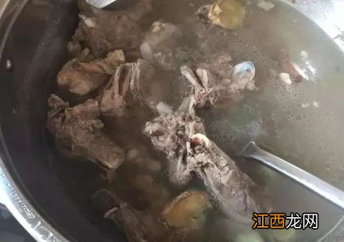 清水炖羊肉多久