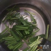 凉拌鸡蛋干放什么调料