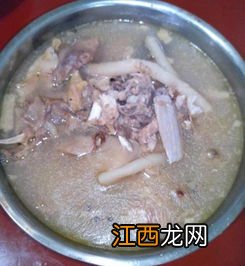 鸡肉炖墨鱼怎么做好吃