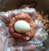 鸡肚子鸡蛋怎么做好吃