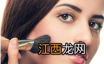 日本正流行 偏高腮红才时髦