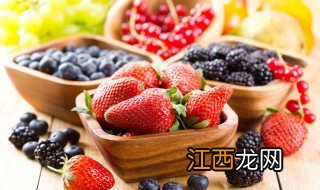 草莓叶子卷曲怎么补救 草莓的叶子向下卷怎么补救