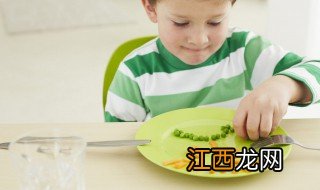 孩子吃饭乱跑怎么管教 孩子随便乱跑怎么教育