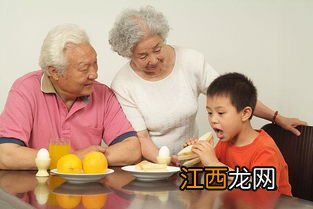 梅州保尚保老人小孩能买吗？