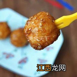 炸米饭丸子用什么材料