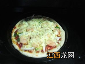 用虾仁烤披萨掺什么青菜