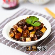 香菇酱炒什么