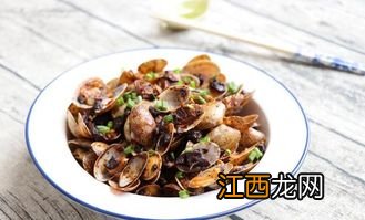 香菇酱炒什么