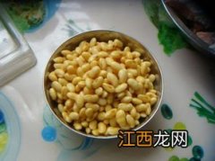 黄豆粒怎么炒好吃家常做法