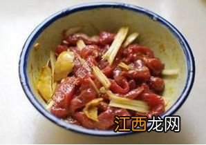 青菜头炒什么一起吃