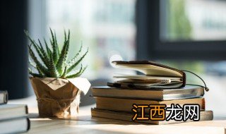 青砖伴瓦漆什么意思 青砖伴瓦漆出自哪首诗是什么意思