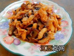 鸡肉和什么菇炒好吃吗