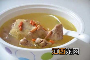 鸽子汤用高压锅压多久