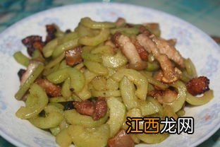 炒黄瓜肉丝都放什么