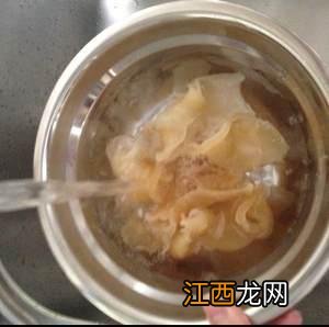 白莲搭什么煲汤