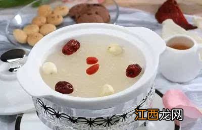 红枣燕窝炖多久